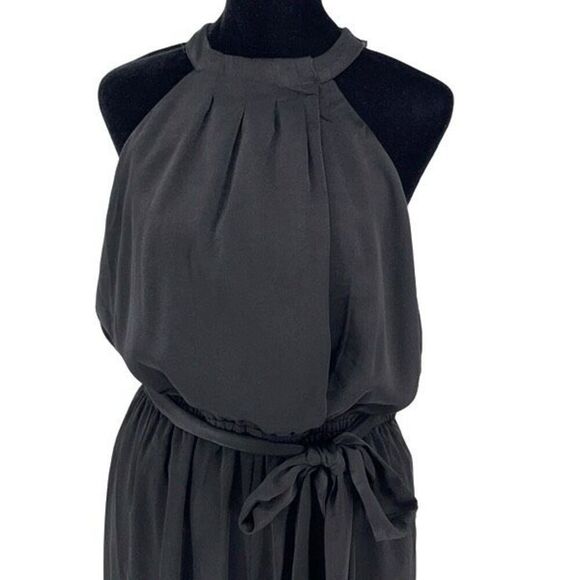 Dress Forum Womens Halter Tie Waist Cut-Out Sleeveless Jumpsuit Black Medium NWT - Picture 3 of 11